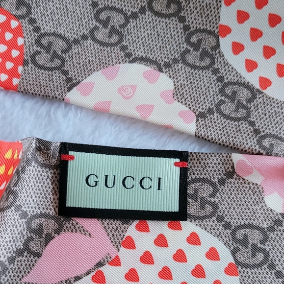Authentic Gucci Les Pommes GG Apples silk Neck bow Twilly Scarf  multicolor - Picture 4 of 16